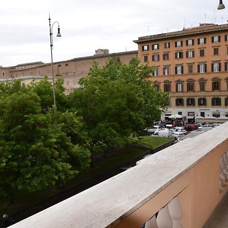 Un Caffe Sul Balcone 1 Lejlighed Rom Værelse billede