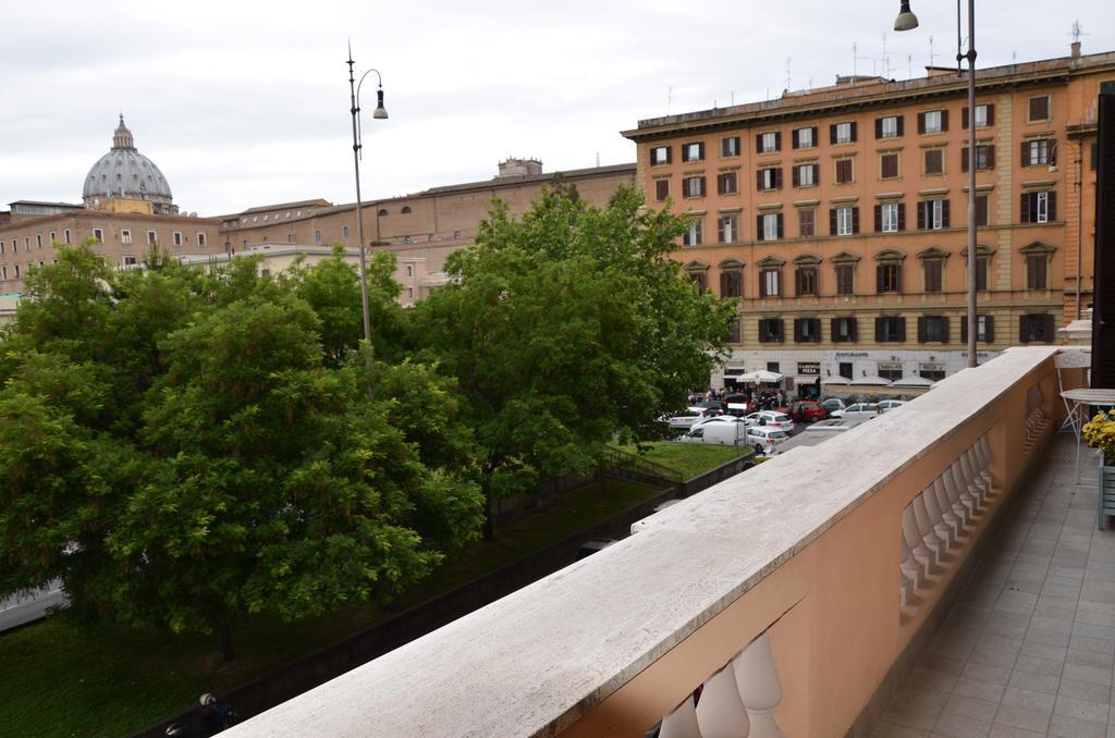 Un Caffe Sul Balcone 1 Lejlighed Rom Værelse billede